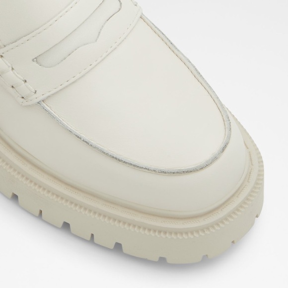 BRAND NEW Aldo Leather Loafers “Bigstrut” with Lug Sole in White - Picture 4 of 6
